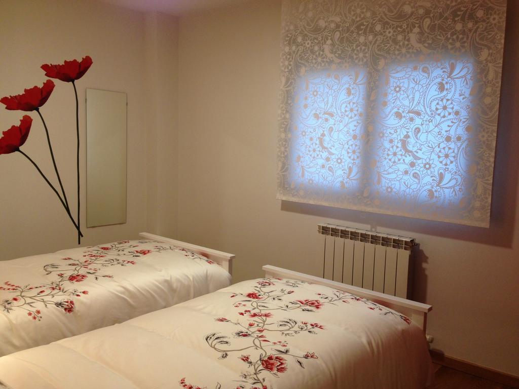Apartamento Turistico Cigueena De Arguedas Kültér fotó