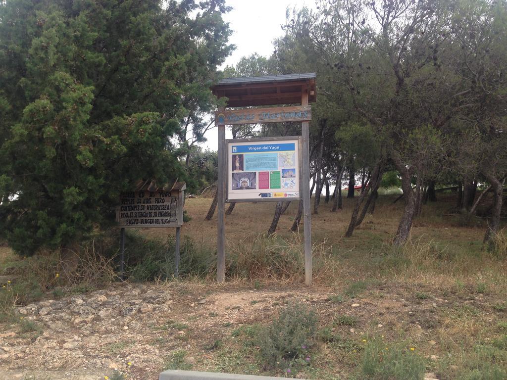 Apartamento Turistico Cigueena De Arguedas Kültér fotó