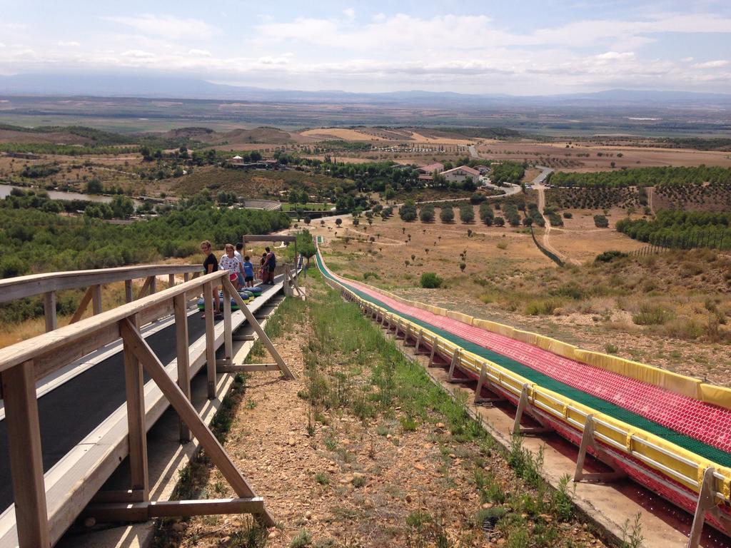 Apartamento Turistico Cigueena De Arguedas Kültér fotó